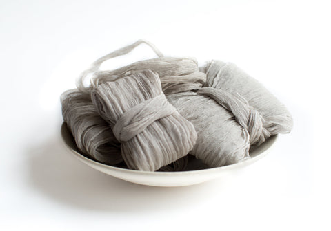 Gris Clair Crinkle Silk Ribbon